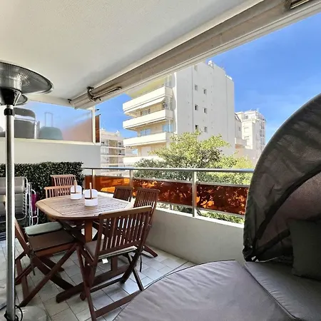 Апартаменты Beautiful Flat With Terrace Near Croisette *